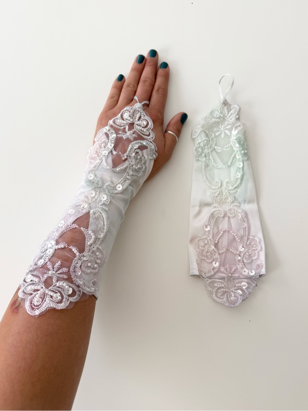 ౨ৎ˚⟡˖ hand dyed fairycore lace gloves ˖⟡˚౨ৎ⋆